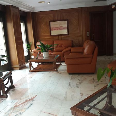 סלאמנקה Hotel Amefa מראה חיצוני תמונה
