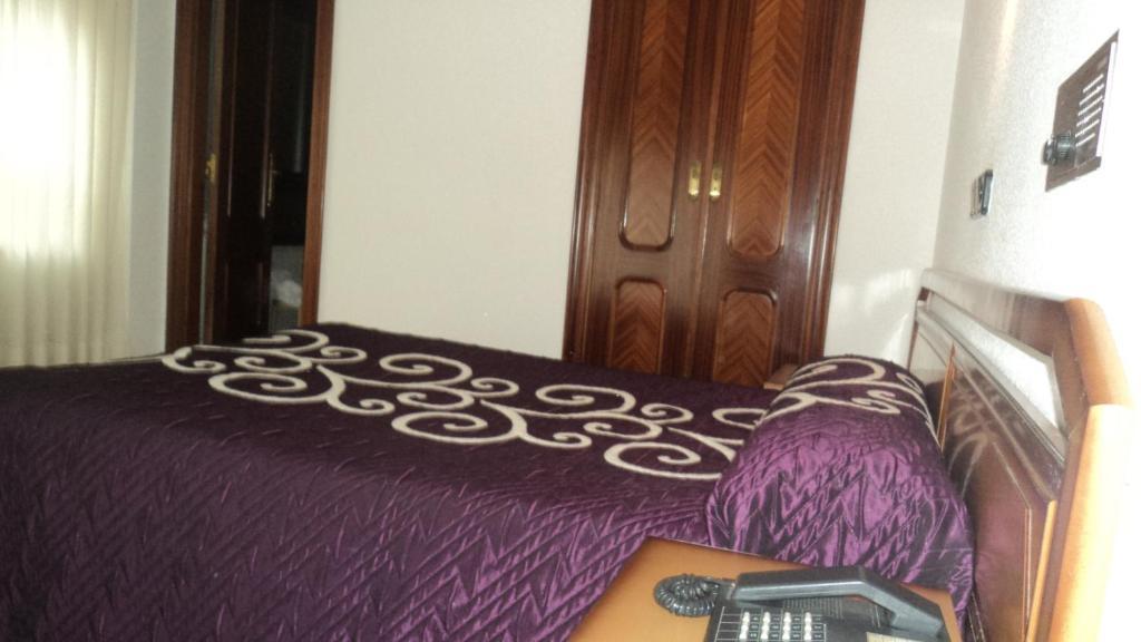 סלאמנקה Hotel Amefa מראה חיצוני תמונה