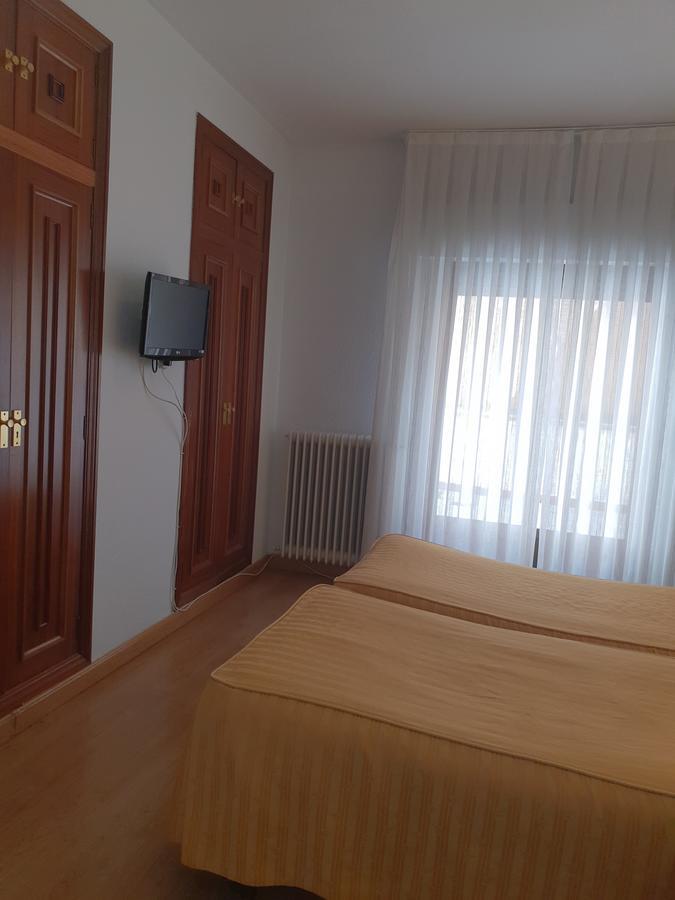 סלאמנקה Hotel Amefa מראה חיצוני תמונה