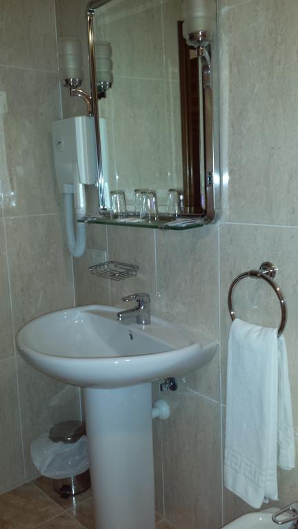 סלאמנקה Hotel Amefa מראה חיצוני תמונה